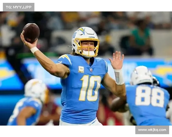NFL巨星布雷迪比赛中低级失误,被众人调侃JR-史密斯附体 NFL巨星布雷迪比赛中低级失误,被众人调侃JR-史密斯附体